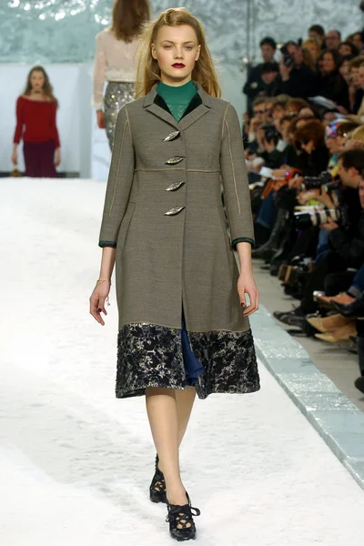 Look 33
